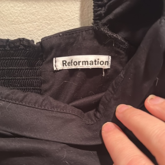 Reformation Jodi Black Ruched Top M/L - Picture 4 of 7